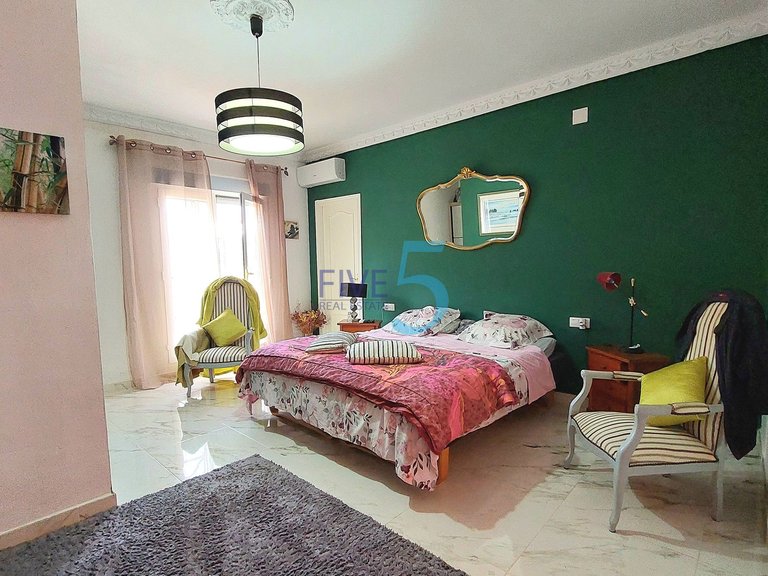 Villa for Sale in Alicante, Valencia 12
