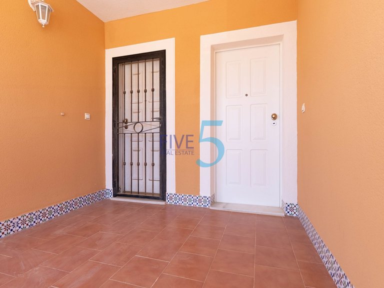 Apartment for Sale in Alicante, Valencia 10