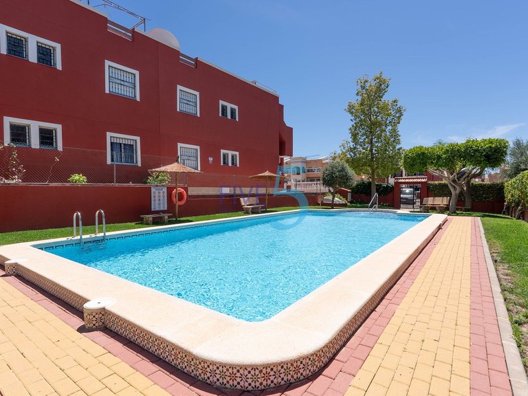 Apartment for Sale in Alicante, Valencia 1