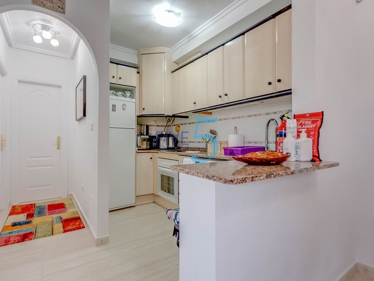 Apartment for Sale in Alicante, Valencia 8