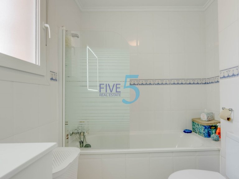 Apartment for Sale in Alicante, Valencia 13