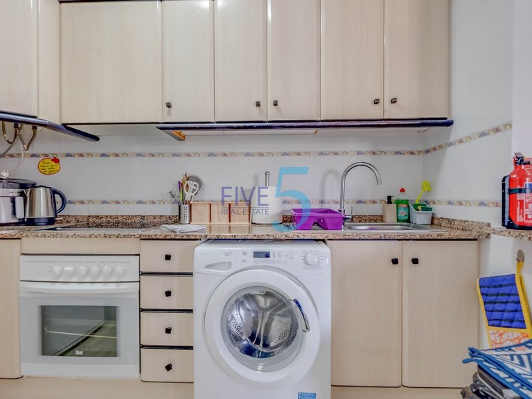 Apartment for Sale in Alicante, Valencia 9