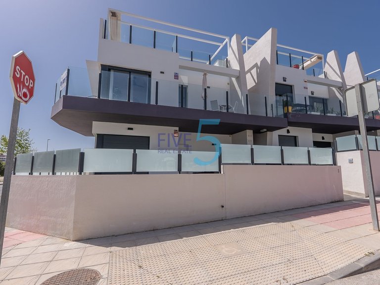 Apartment for Sale in Alicante, Valencia 3