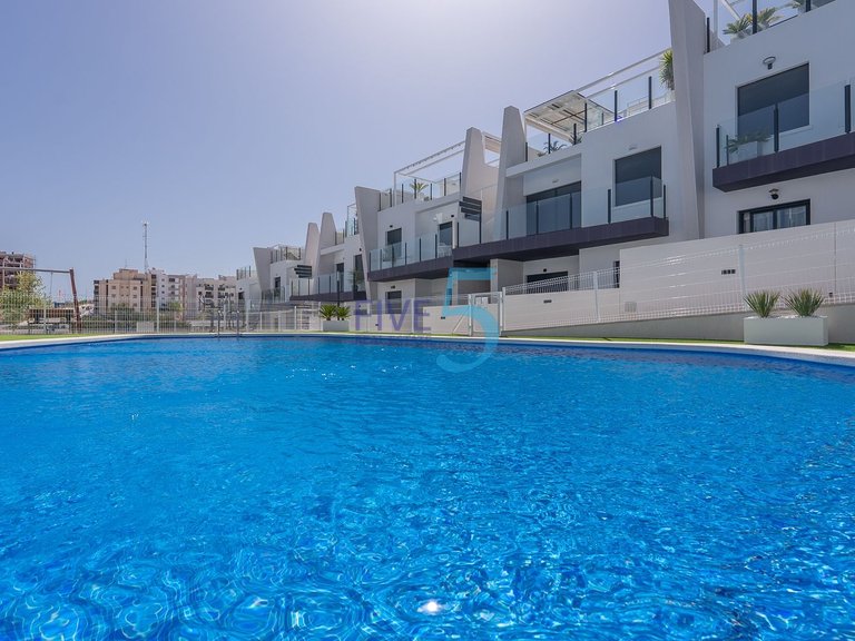 Apartment for Sale in Alicante, Valencia 6