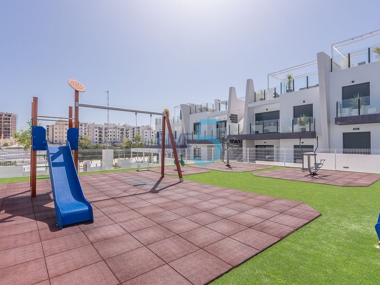 Apartment for Sale in Alicante, Valencia 32
