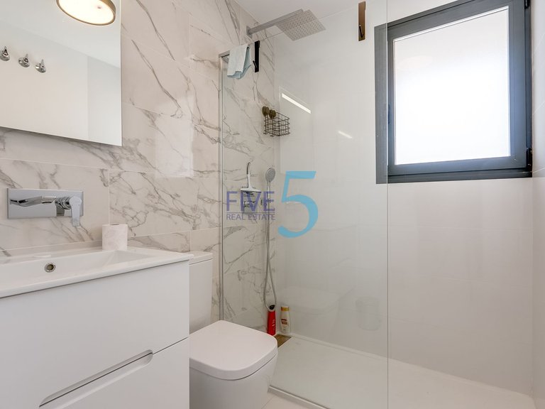 Apartment for Sale in Alicante, Valencia 20