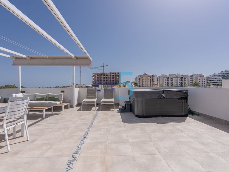 Apartment for Sale in Alicante, Valencia 23