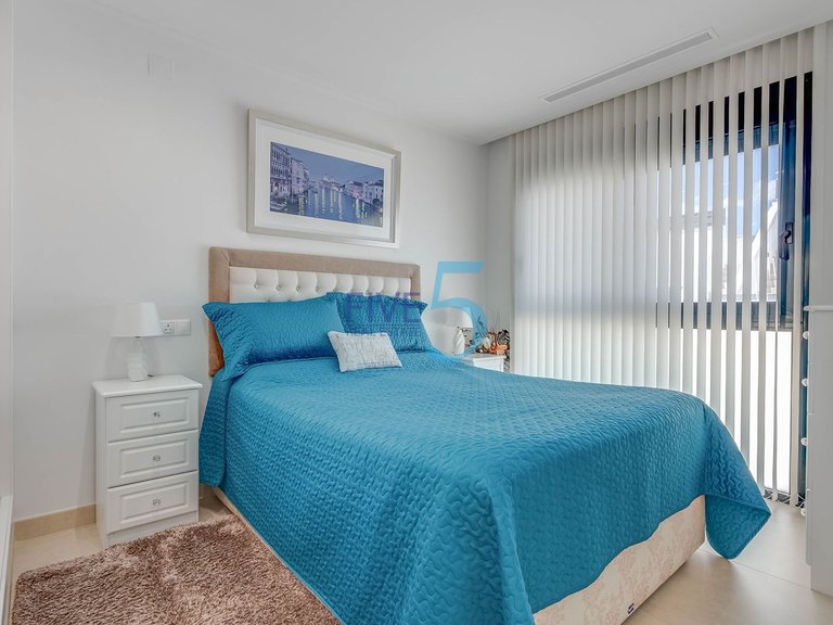 Villa for Sale in Alicante, Valencia 21