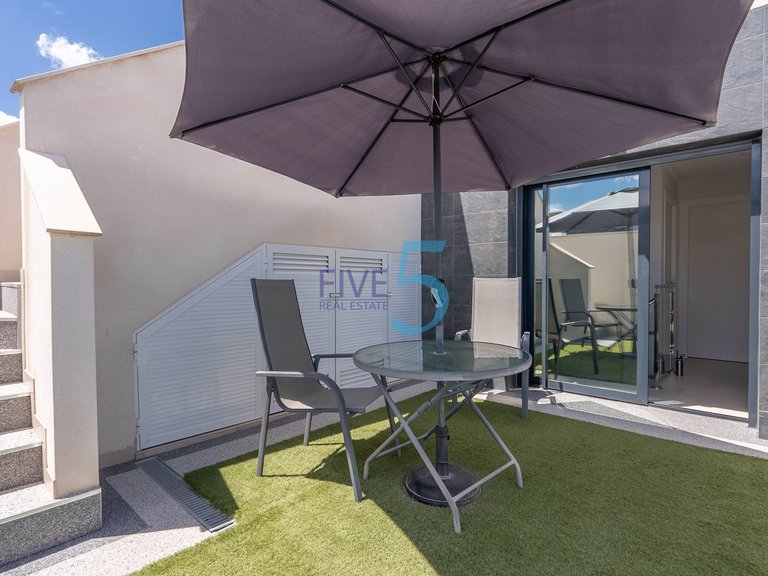 Villa for Sale in Alicante, Valencia 29