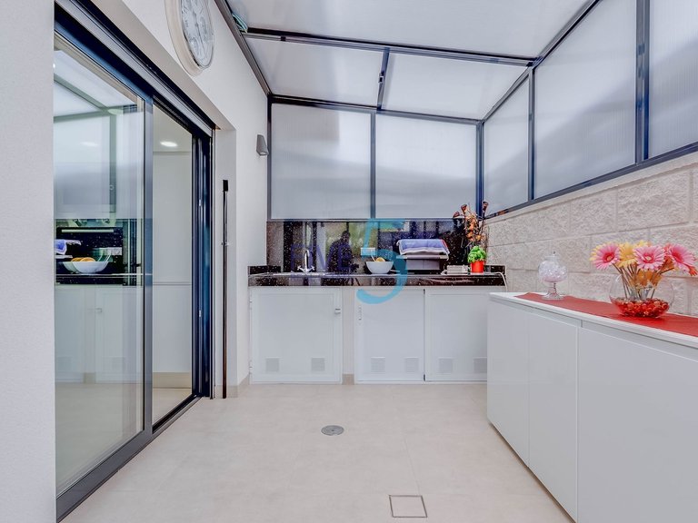 Villa for Sale in Alicante, Valencia 14