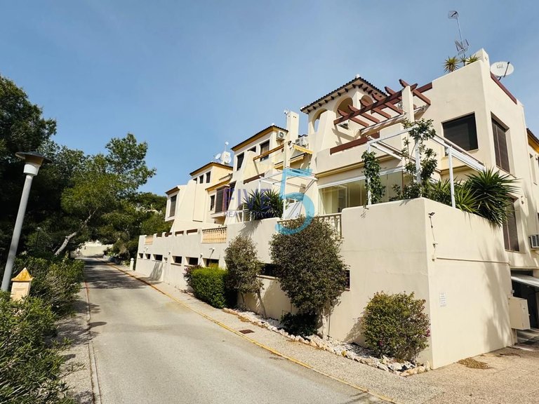 Apartment for Sale in Alicante, Valencia 1