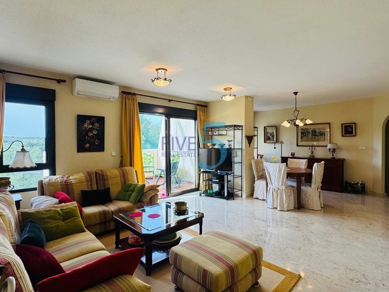 Apartment for Sale in Alicante, Valencia 3