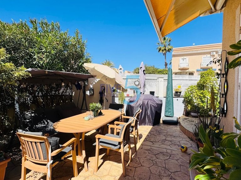 Villa for Sale in Alicante, Valencia 28
