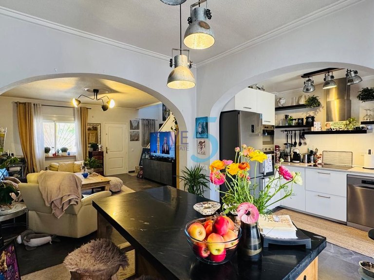 Villa for Sale in Alicante, Valencia 5