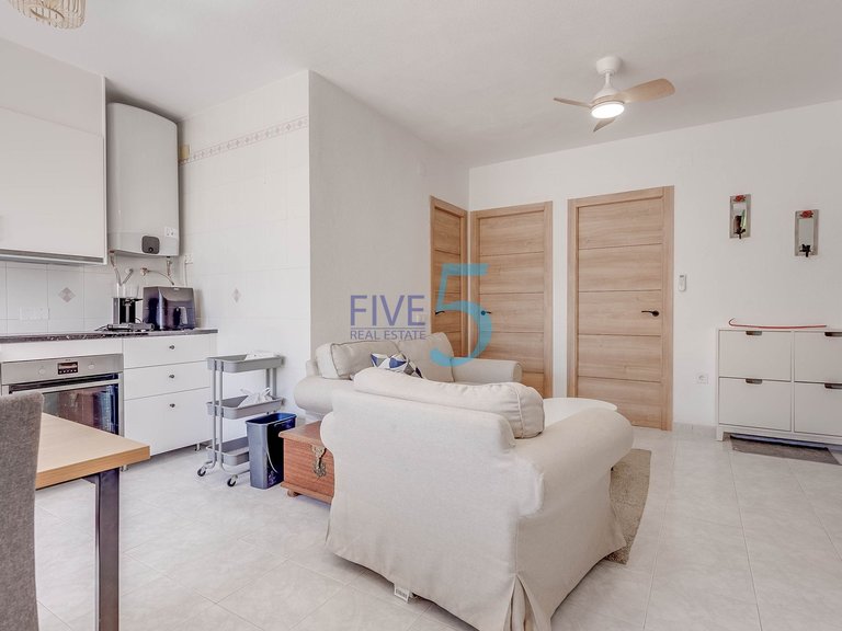 Apartment for Sale in Alicante, Valencia 6