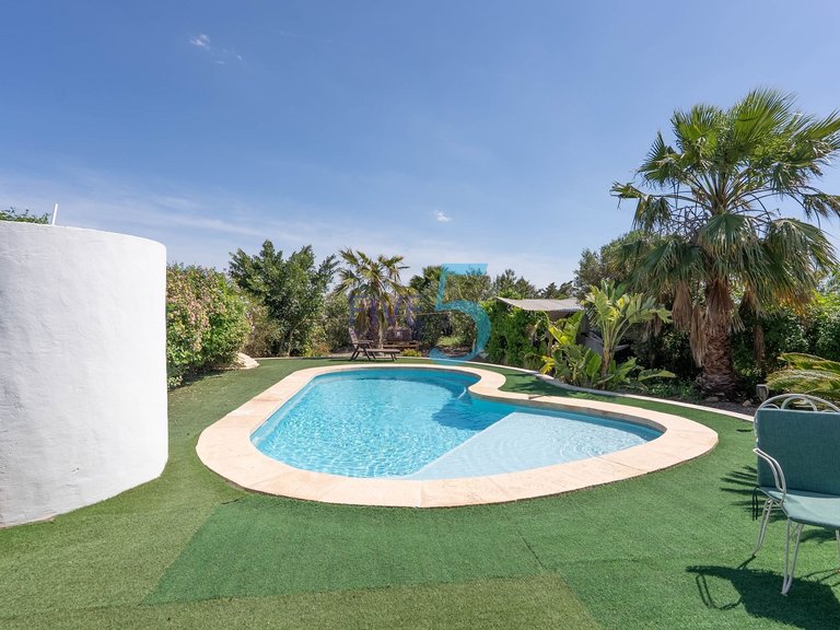Villa for Sale in Alicante, Valencia 9