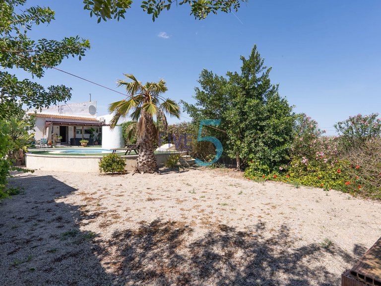 Villa for Sale in Alicante, Valencia 7