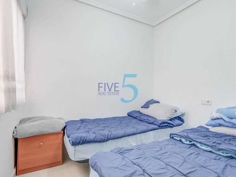 Apartment for Sale in Alicante, Valencia 11
