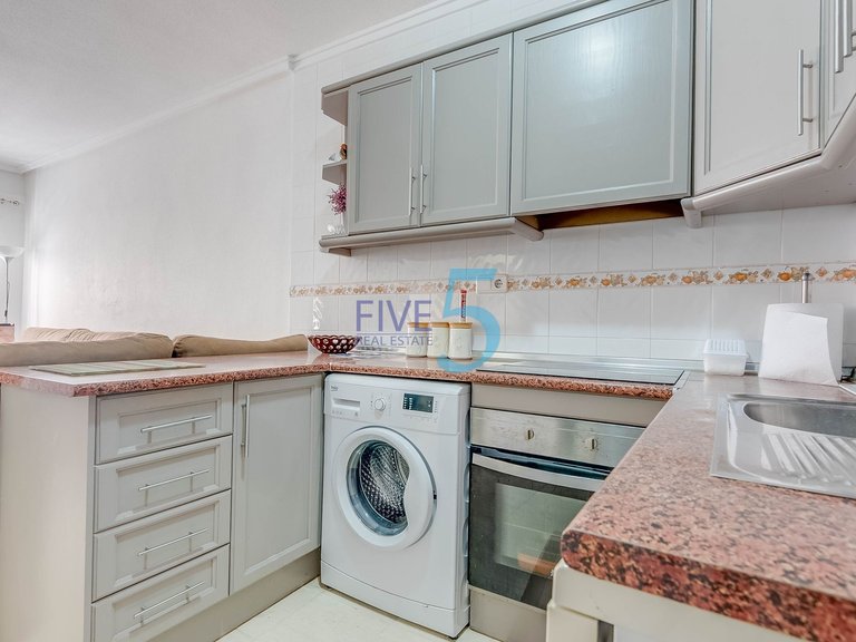Apartment for Sale in Alicante, Valencia 5