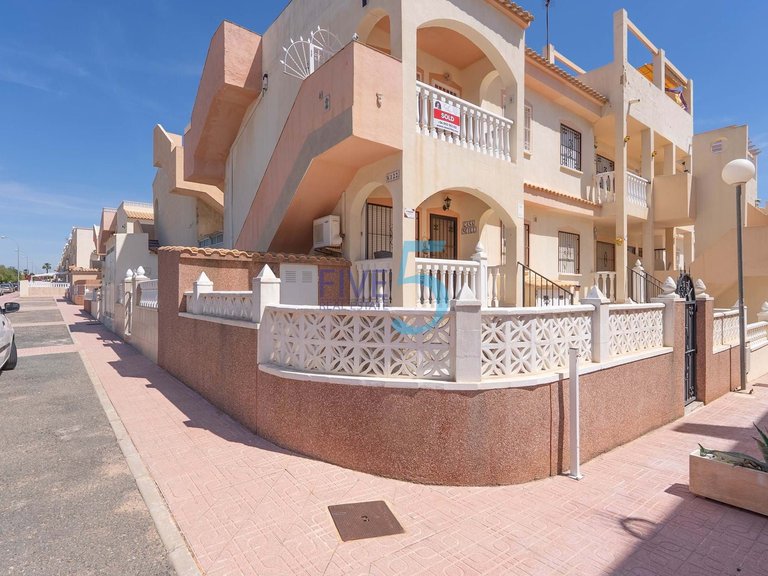 Apartment for Sale in Alicante, Valencia 1