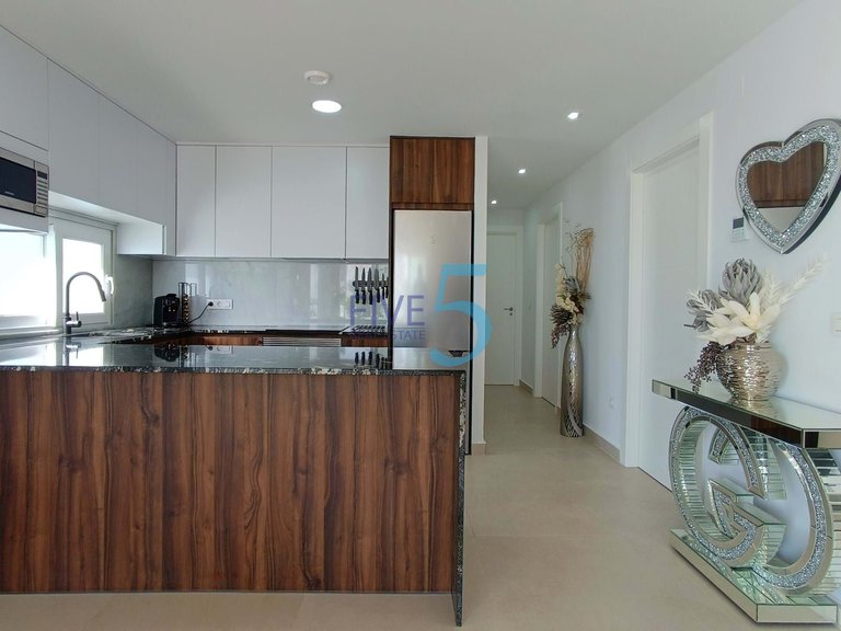 Villa for Sale in Alicante, Valencia 18