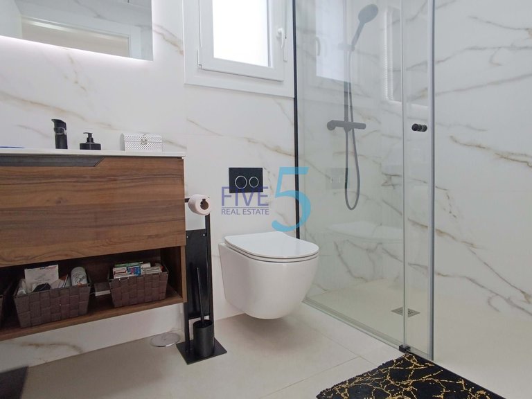 Villa for Sale in Alicante, Valencia 29
