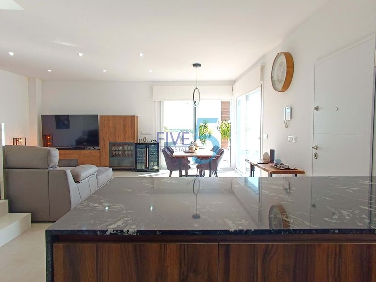 Villa for Sale in Alicante, Valencia 19