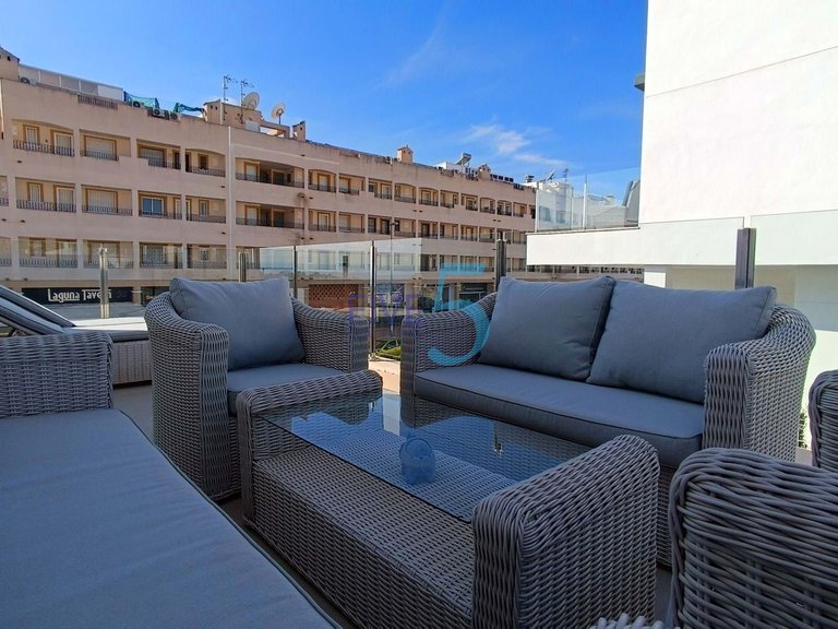 Villa for Sale in Alicante, Valencia 39
