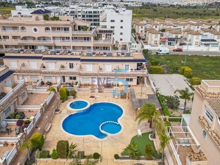 Villa for Sale in Alicante, Valencia 29