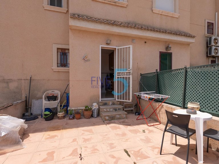 Villa for Sale in Alicante, Valencia 11