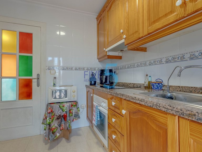 Villa for Sale in Alicante, Valencia 8
