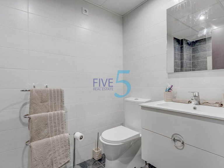 Apartment for Sale in Alicante, Valencia 13