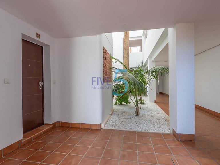 Apartment for Sale in Alicante, Valencia 22