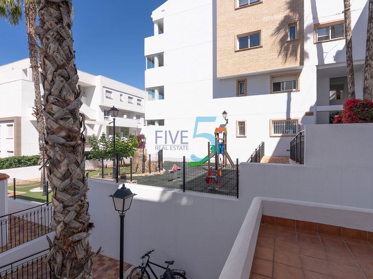 Apartment for Sale in Alicante, Valencia 21