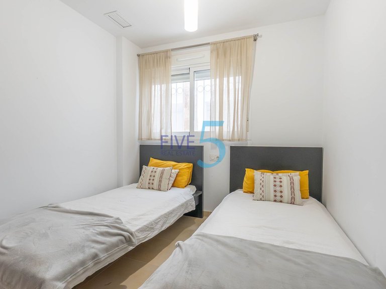 Apartment for Sale in Alicante, Valencia 15