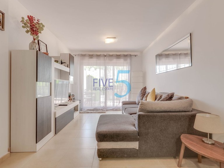 Apartment for Sale in Alicante, Valencia 4
