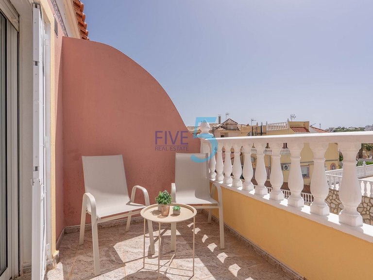 Villa for Sale in Alicante, Valencia 15