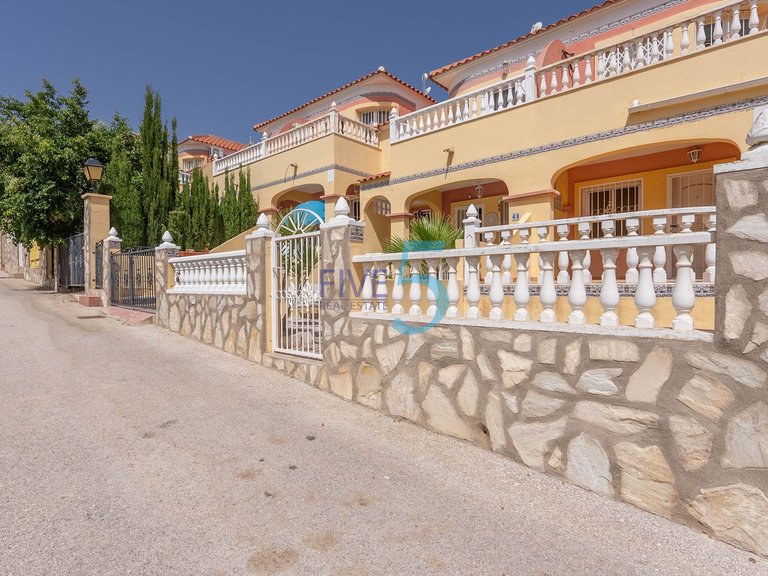 Villa for Sale in Alicante, Valencia 25