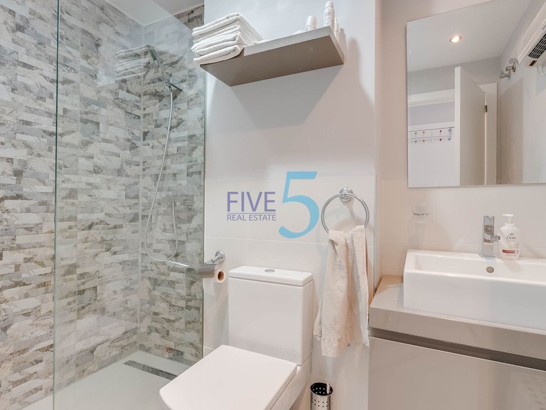 Apartment for Sale in Alicante, Valencia 12