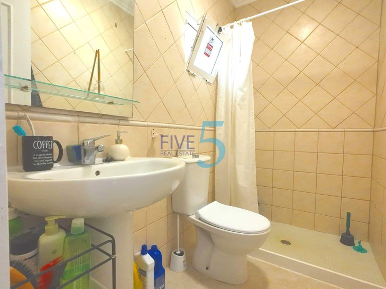 Apartment for Sale in Alicante, Valencia 11