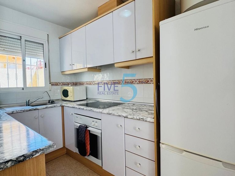 Villa for Sale in Alicante, Valencia 4