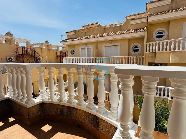 Villa for Sale in Alicante, Valencia 15