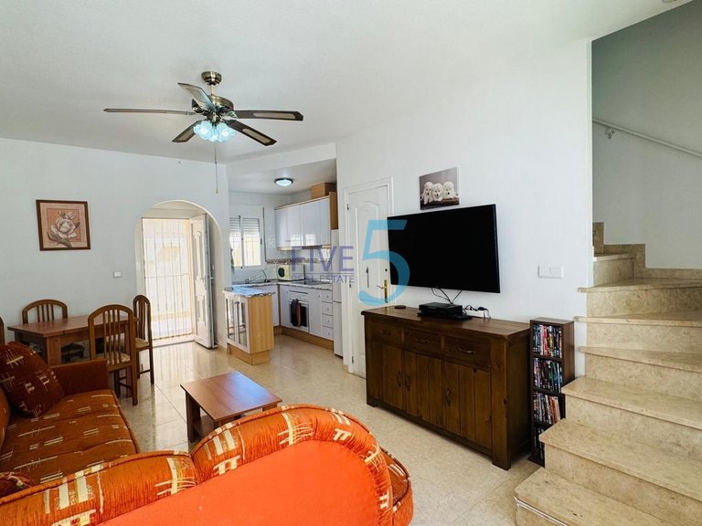 Villa for Sale in Alicante, Valencia 3