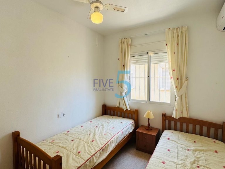 Villa for Sale in Alicante, Valencia 11