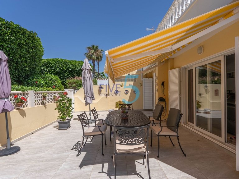 Villa for Sale in Alicante, Valencia 35