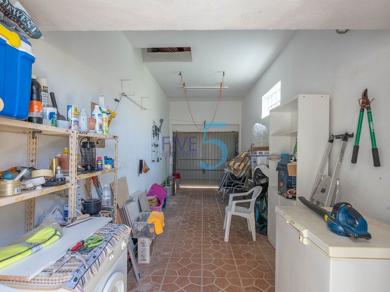 Villa for Sale in Alicante, Valencia 37