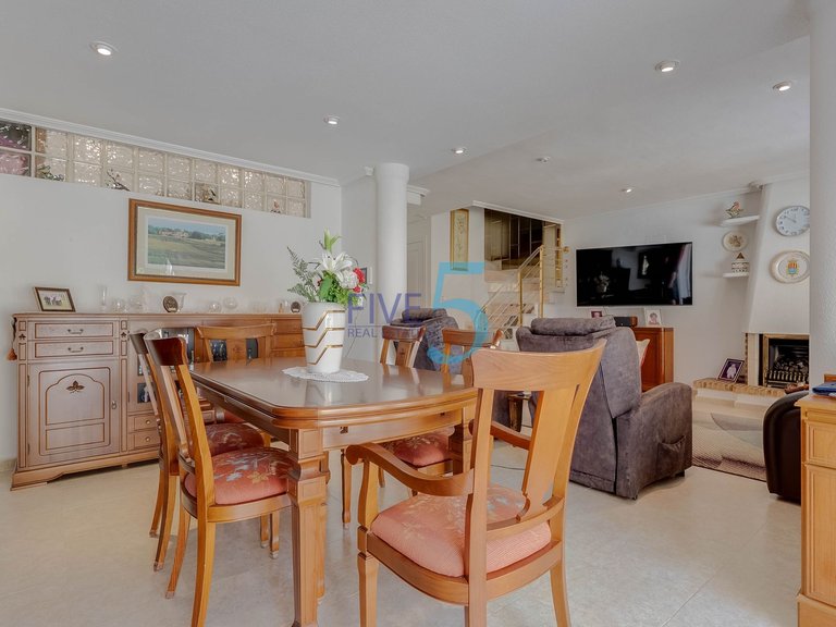 Villa for Sale in Alicante, Valencia 7