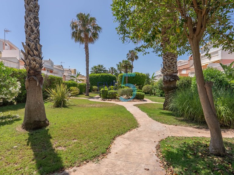 Villa for Sale in Alicante, Valencia 41