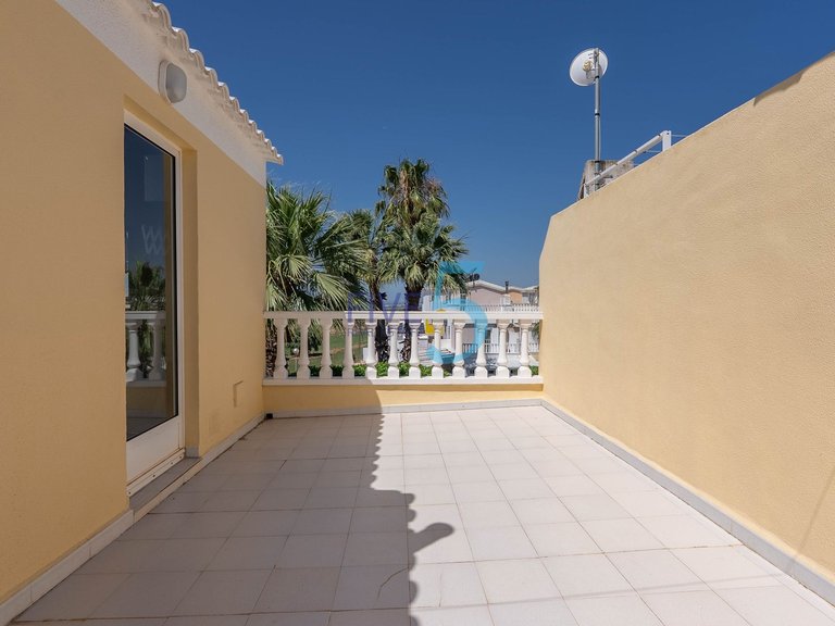 Villa for Sale in Alicante, Valencia 20