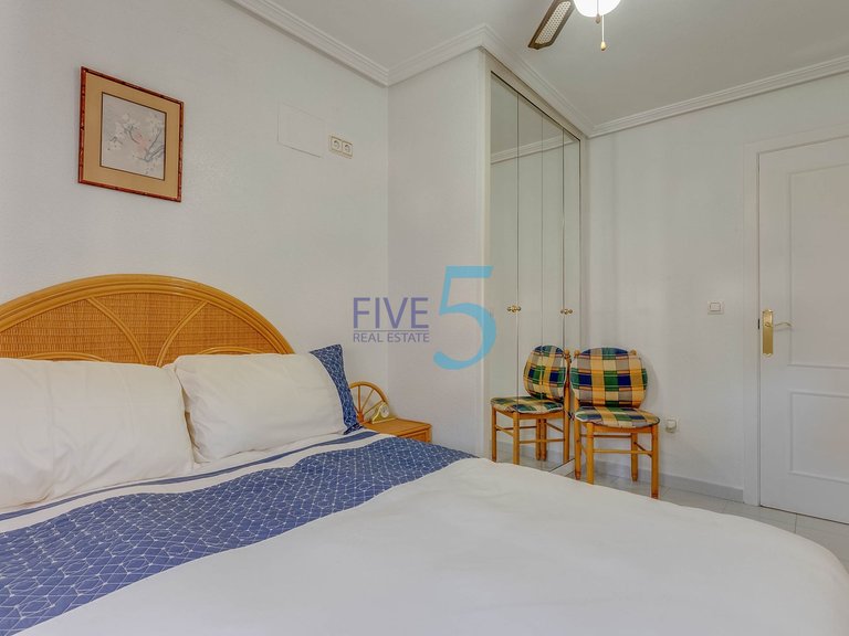 Villa for Sale in Alicante, Valencia 17